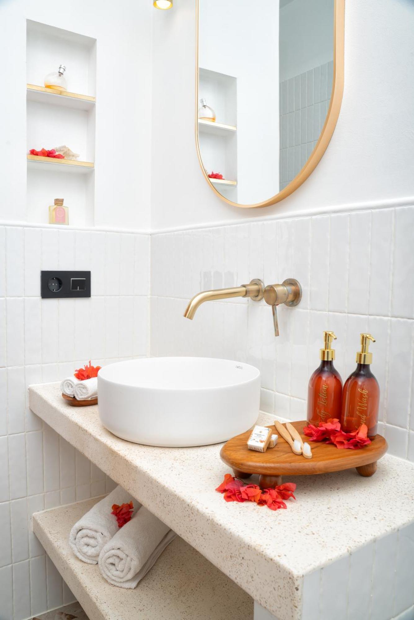 Isla Villas - Private Boutique Villas Τζίλι Τραγουανγκάν Εξωτερικό φωτογραφία